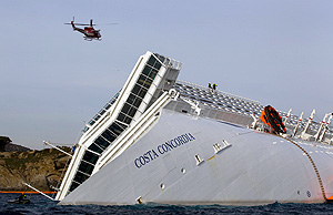 Экипаж Costa Concordia уличили во лжи
