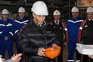 "У них нет ничего, кроме нефти и коррупции"