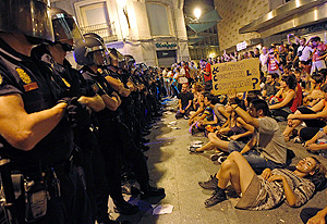 Испания: слишком большая, чтобы спастись