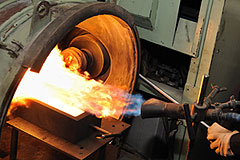 Промышленности стало слишком жарко. Результат - около нуля