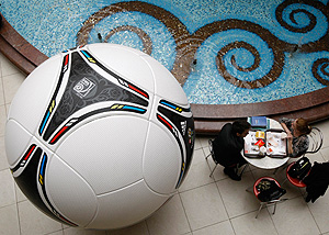 Киевских больных попросили "потерпеть"