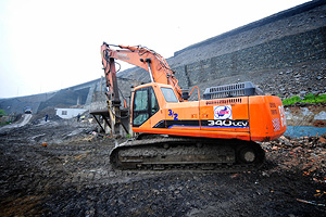 Размытую дорогу восстановили