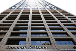 Standard & Poor's повысило рейтинг России