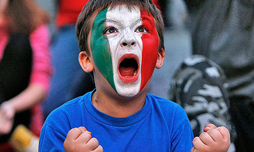 Сборная Германии проиграла сборной Италии в чемпионате Европы по футболу со счетом 1:2