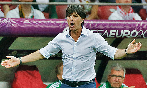 Сборная Германии проиграла сборной Италии в чемпионате Европы по футболу со счетом 1:2