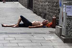 Испании пообещали деньги