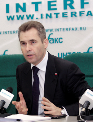 Госдеп США в течение полугода должен представить информацию по усыновленным российским детям