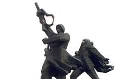 Рига хочет снести памятник советским солдатам