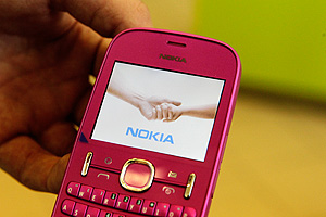   Samsung  Apple  Nokia