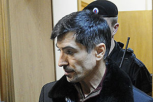 Шамхалова обвинили в мошенничестве