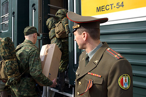 Студентов отправляют на отдых в армию