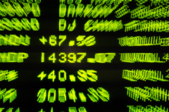 Бизнес устал ждать окончания кризиса