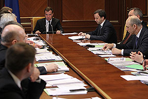 Сметы госкомпаний сократят в разы