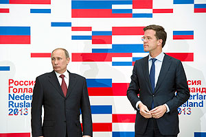 Путин и Рютте встретились с журналистами