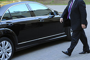 Самыми богатыми оказались единороссы