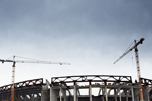 Вместо роста доходов - стройки века