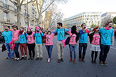 Франция одобрила закон об однополых браках