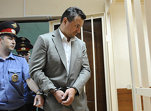 Голубков лишается счетов и должности