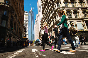 Города - арена битвы богатых и бедных