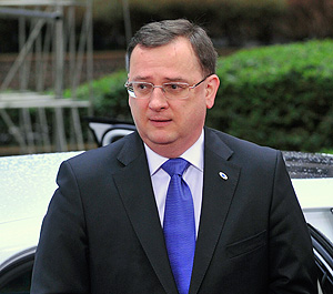 Нужно преодолеть перекос в торговом балансе