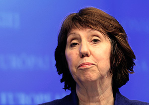 ЕС вернется к ситуации с оружейным эмбарго для Сирии с учетом Женевы-2