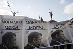 Армия готова сместить Мурси