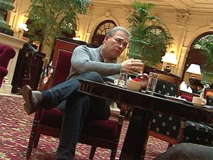 Земли экс-министра арестовали