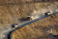 Вложения в сырье больше не страхуют от убытков