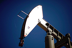 Цены на нефть начнут падать в августе