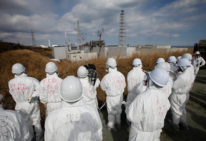"Фукусима-1" опять течет