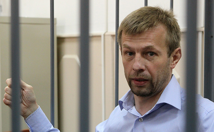 Урлашова отстранили законно