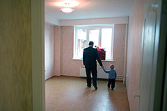 Жилье в России обходится в десять лет