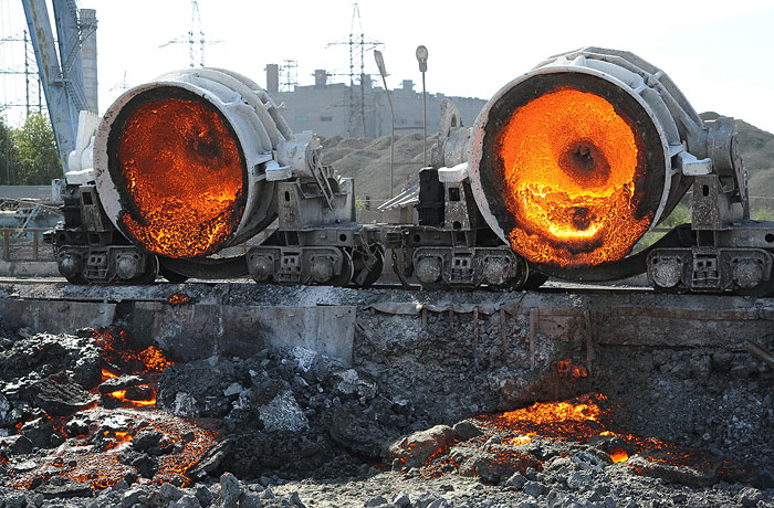 Экспорт падает, персонал увольняют