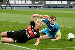 "Зенит" вышел в лидеры