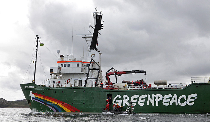  Greenpeace  
