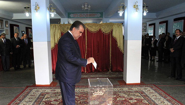 Таджикистан снова выбрал Рахмона