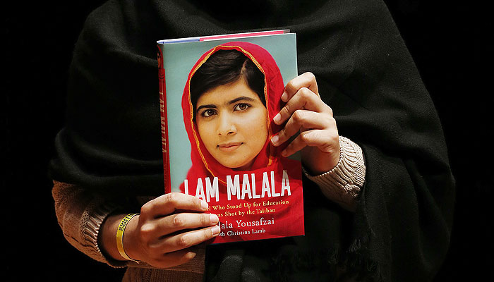 Школы Пакистана запретили книгу Малалы Юсуфзай
