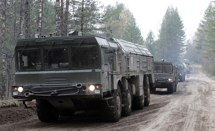 Ракетные комплексы "Искандер-М" развертываются на юге России