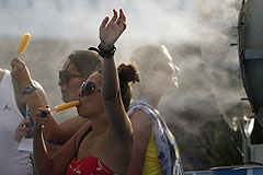 Матчи Australian Open прервали из-за жары