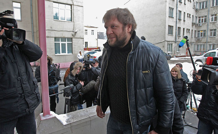 Суд закрыл уголовное дело в отношении Александра Емельяненко