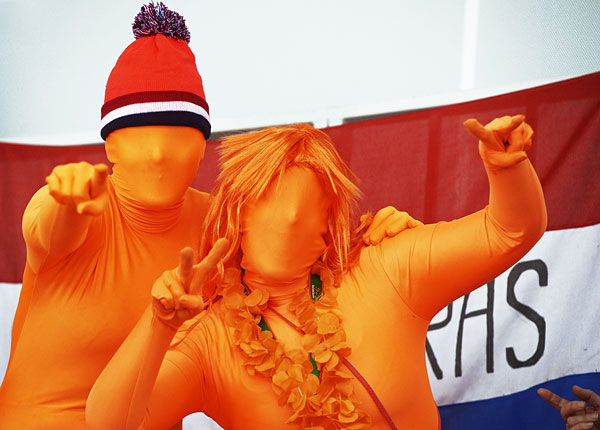 Болельщики на соревнованиях по конькобежному спорту среди женщин на XXII зимних Олимпийских играх в Сочи.