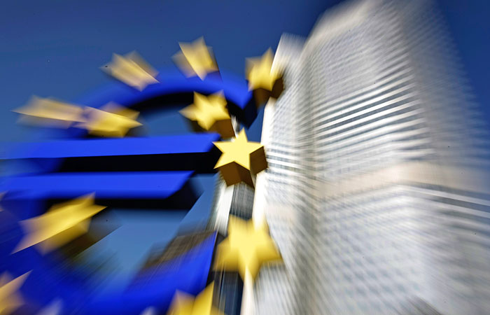 ЕС заморозил счета Януковича и других украинских чиновников