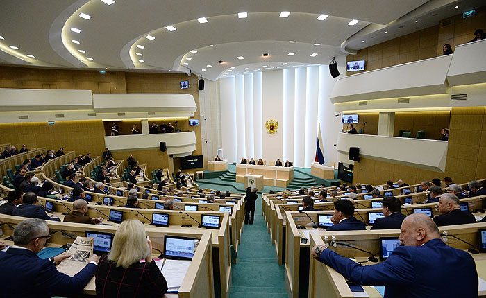 В Госдуму внесен закон о президентской квоте назначений в Совфед