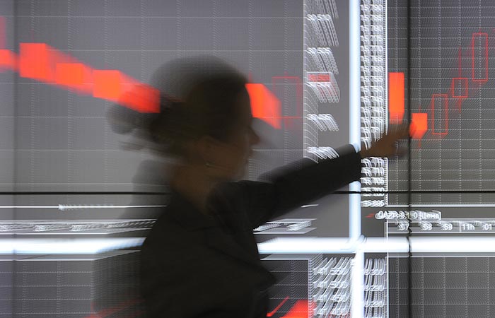 Рынок акций РФ вырос на новостях о вхождении Крыма в состав РФ