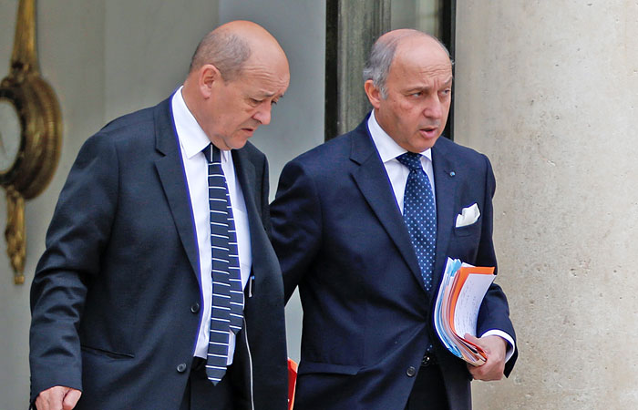 Париж перенес встречу с Россией в формате 2+2 из-за Крыма