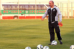 "Спартак" отказался от услуг Черчесова