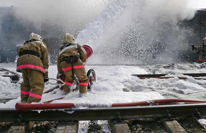 В результате аварии в Подмосковье 16 грузовых вагонов сошли с рельсов
