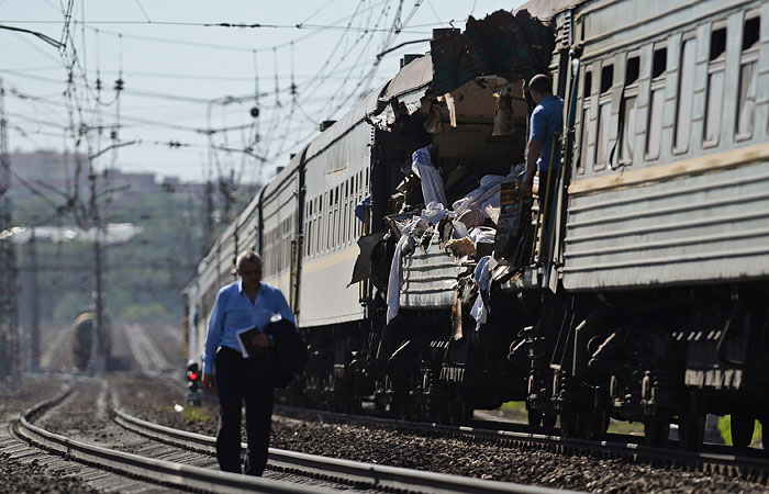 Поезда в Подмосковье столкнулись из-за ремонтных работ