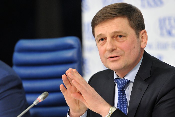 Роскосмос объявил о приостановке работы станций GPS в России