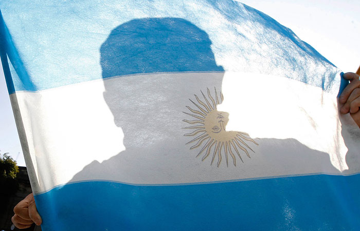 Аргентина спасется от дефолта с помощью национализации долга